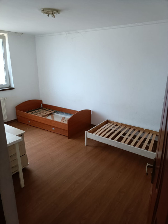 Apartament 3 camere -Fundeni