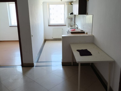 Apartament 3 camere -Fundeni