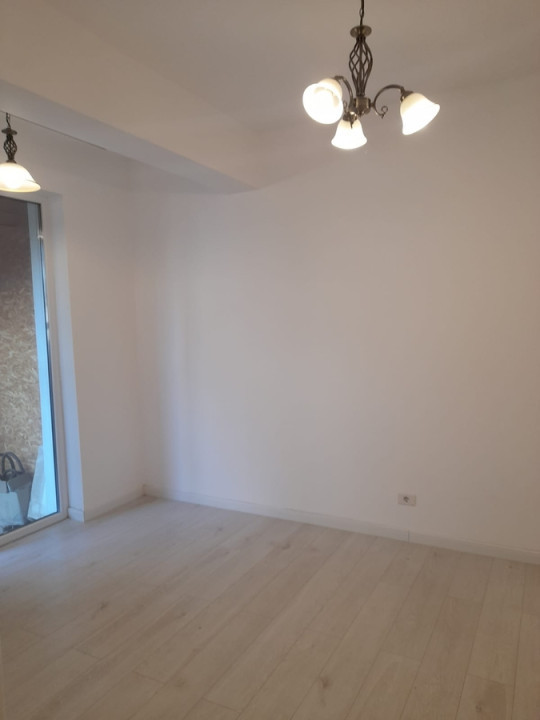 Apartament Decomandat 2 camere cu curte propie  constructie 2021