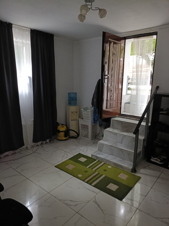 Apartament Semidecomandat 3 camere Timpuri Noi