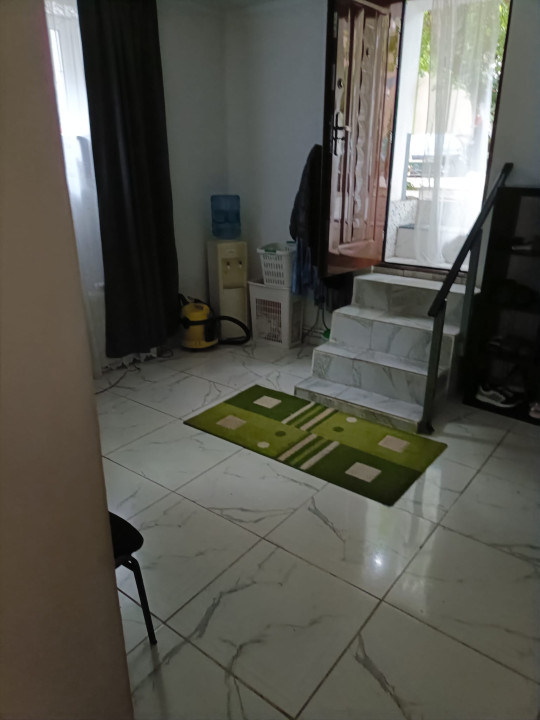 Apartament Semidecomandat 3 camere Timpuri Noi