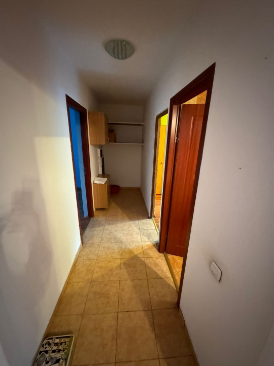 Apartament 3 camere Semidecomandat -Rahova 