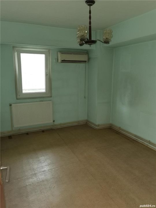 Apartament 3 camere - DECOMANDAT - CENTRALA PROPRIE  - ZONA GORJULUI