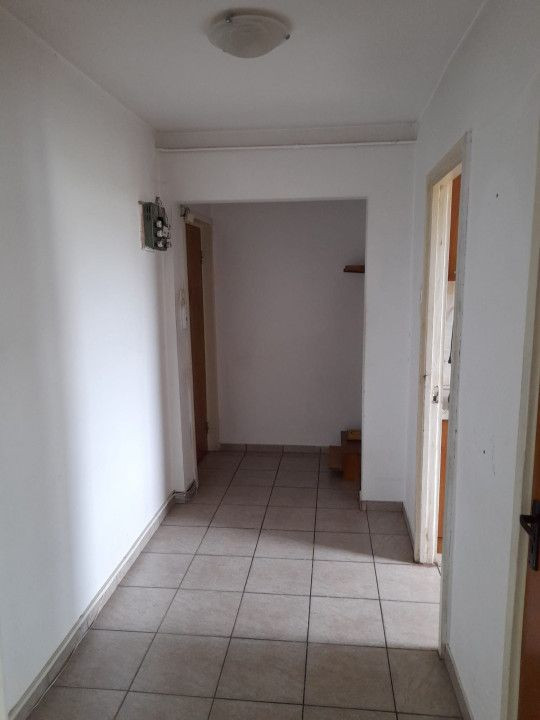 Apartament 3 camere - APUSULUI