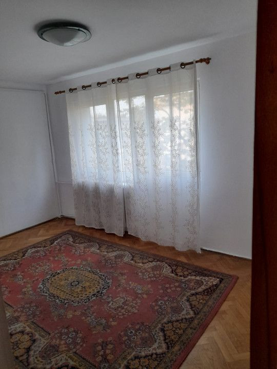 Apartament 3 camere - APUSULUI