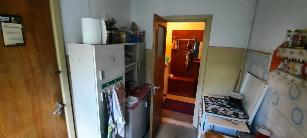 Apartament 4 camere, Gorjului, ZONA LINISTITA