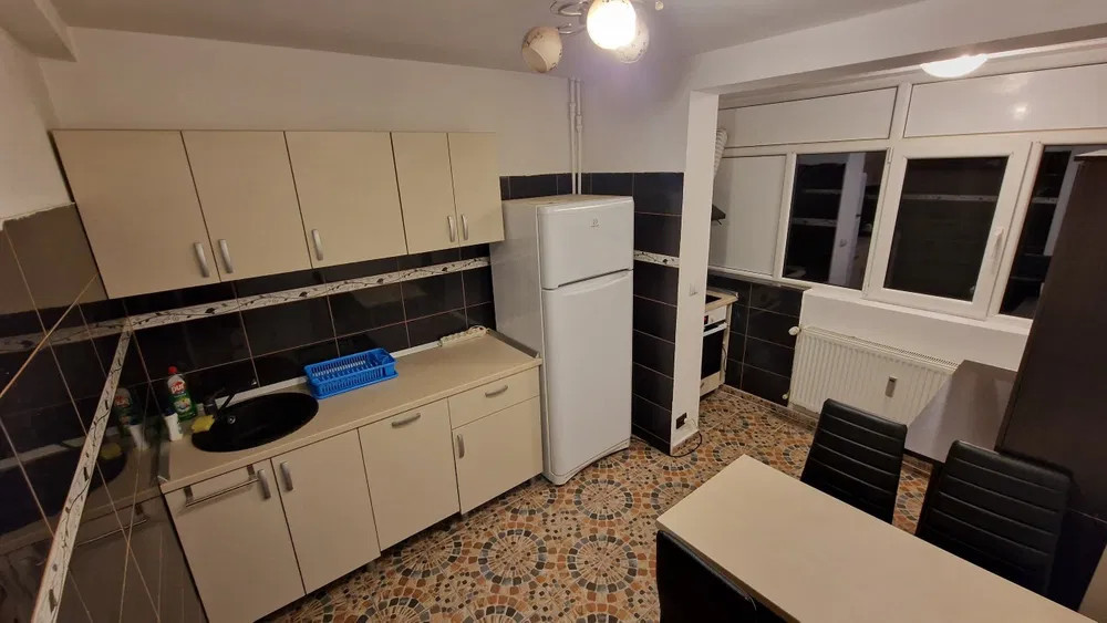 Apartament 3 camere Drumul Taberei