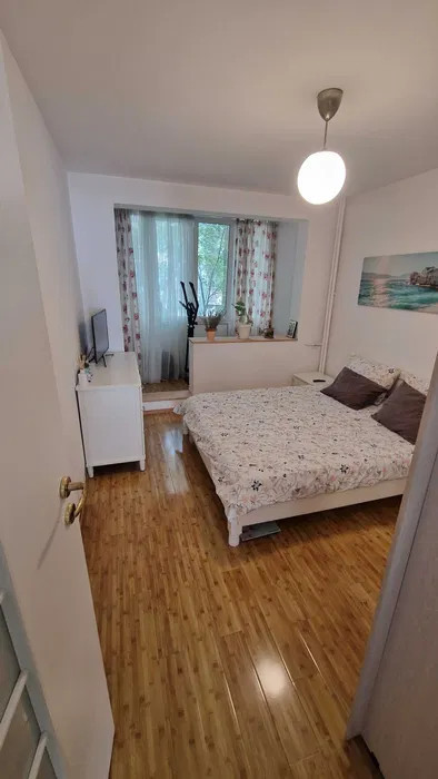 Apartament 3 camere Berceni