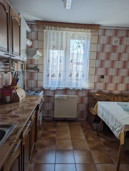 Apartament 3 camere Berceni