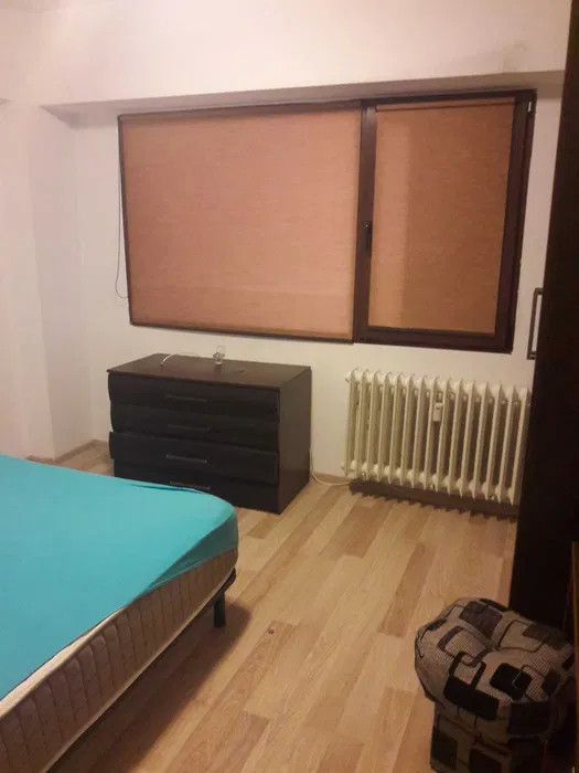 Apartament 3 camere Obor-Magazinul Bucur Obor