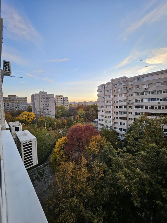 Garsoniera DECOMANDATA - CF1  Langa Parcul IOR-2 minute metrou TITAN 