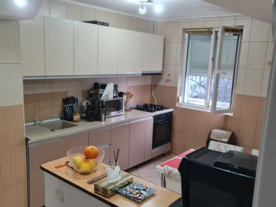 Apartament Modern și Confortabil în București, Zona 1 Decembrie