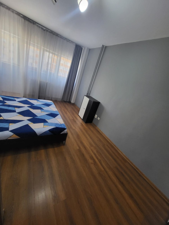 APARTAMENT 2 CAMERE-RAHOVA-DECOMANDAT-BLOC REABILITAT-MOBILAT UTILAT