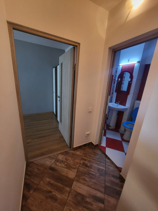 APARTAMENT 2 CAMERE-RAHOVA-DECOMANDAT-BLOC REABILITAT-MOBILAT UTILAT