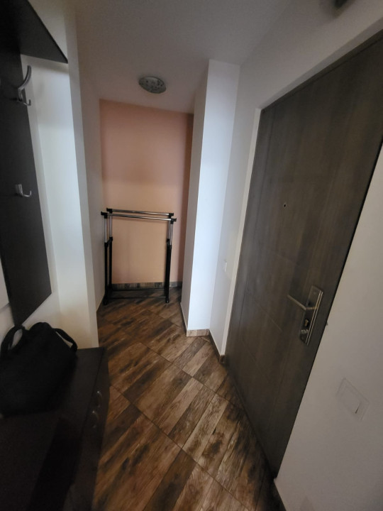 APARTAMENT 2 CAMERE-RAHOVA-DECOMANDAT-BLOC REABILITAT-MOBILAT UTILAT