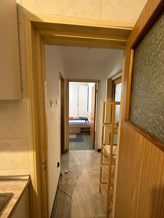 Apartament 3 Camere, Bloc Monolit, Drumul Taberei - Favorit