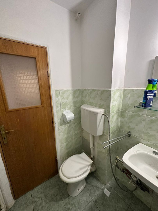 Apartament 3 Camere, Bloc Monolit, Drumul Taberei - Favorit