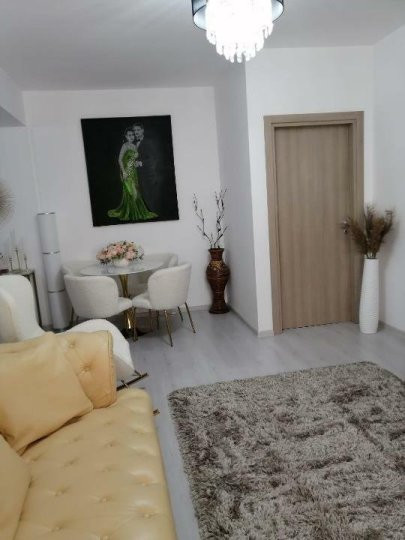 APARTAMENT 3 CAMERE 13 SEPTEMBRIE-RAZOARE