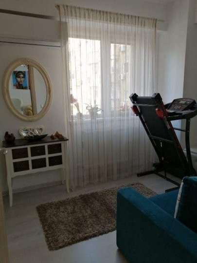 APARTAMENT 3 CAMERE 13 SEPTEMBRIE-RAZOARE
