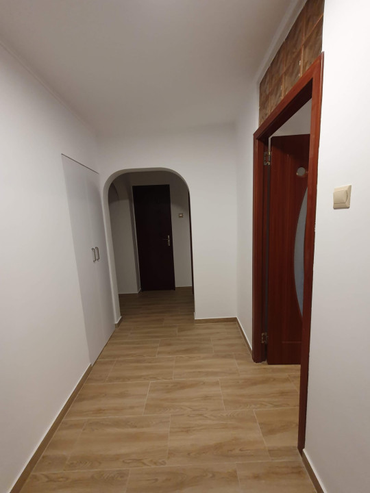 Apartament 3 camere-decomandat-zona Oltenitei-Piata Sudului