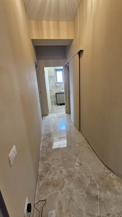 Apartament 5 camere- decomandat- zona Calea Plevnei 