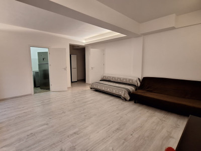 Apartament -2 camere -semidecomandat-Zona Baneasa