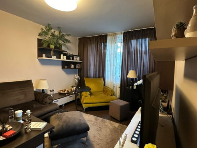 Apartament 3 camere - DECOMANDAT - zona GIURGIULUI 