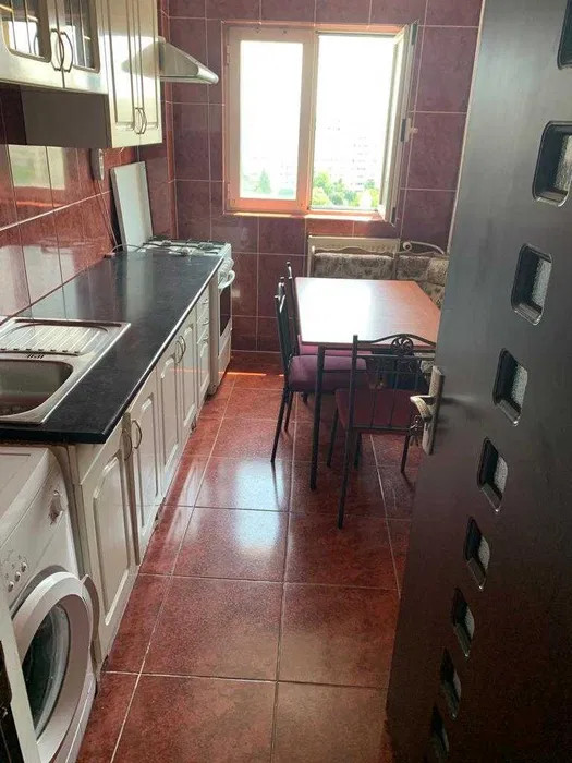  Apartament  2 CAMERE DECOMANDAT- CIMITIRUL ARMENESC 