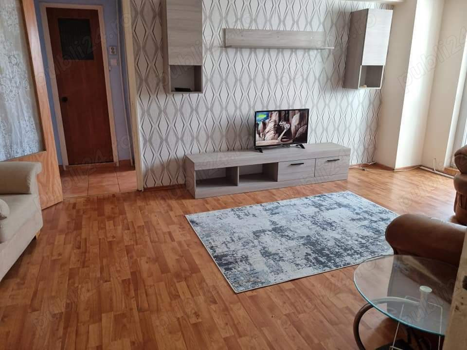 Apartament 2 camere semidecomandat-Stefan cel Mare 