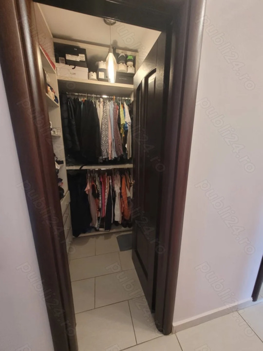 APARTAMENT 3 CAMERE BANEASA