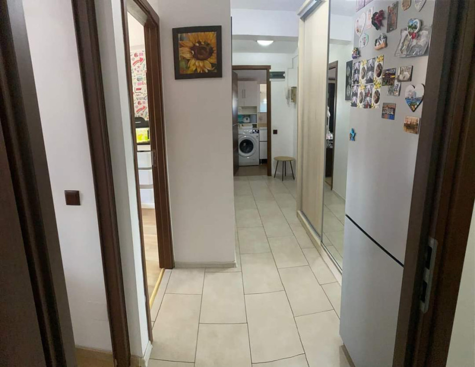 Apartament 3 camere decomandat etaj 4/4 Bragadiru