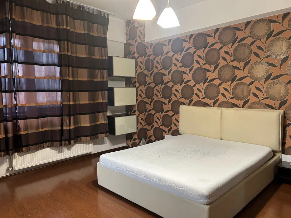 APARTAMENT DE 2 CAMERE, 70 MP UTILI, DAMAROAIA