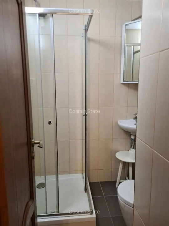 APARTAMENT DE 3 CAMERE, 80 MP UTILI, DECEBAL