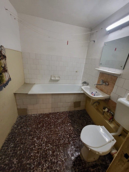 APARTAMENT 2 CAMERE-RAHOVA-DECOMANDAT-BLOC REABILITAT-MODORAN ENE