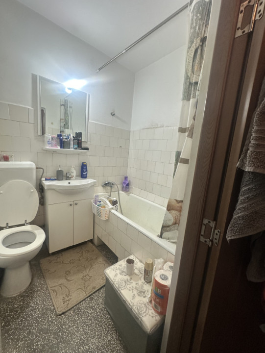 Apartament 2 camere decomandat - Zona Brancoveanu 