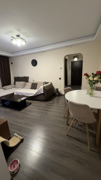 APARTAMENT 4 CAMERE SEMIDECOMANDAT- VERGULUI-MORARILOR