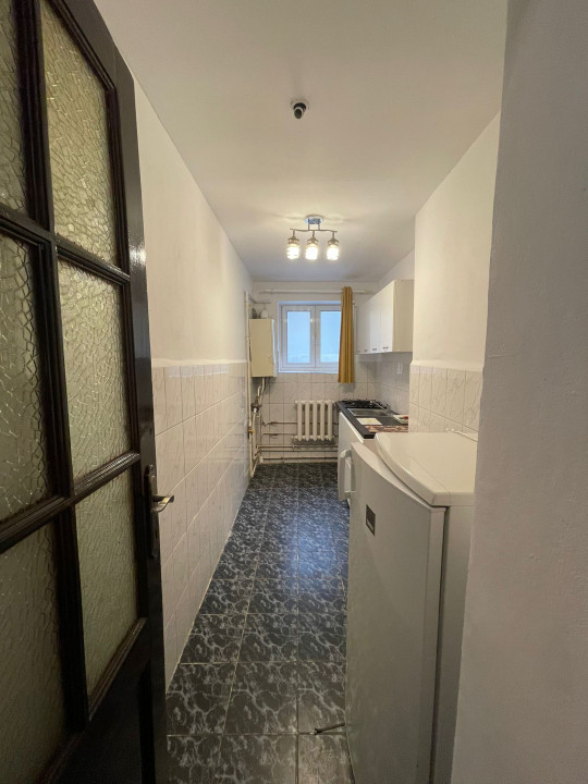 Apartament 2 camere, centrală proprie, în zona Sf. Ștefan - Mântuleasa