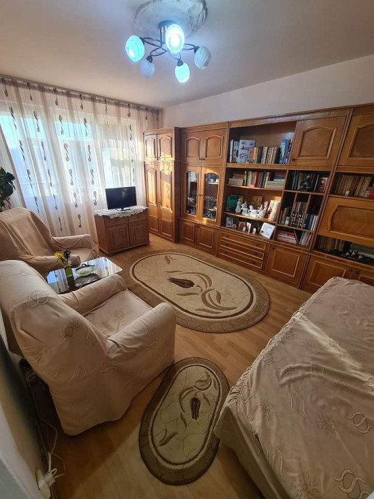 Apartament cu 3 camere în Giurgiului – Etaj 2, confort și accesibilitate!