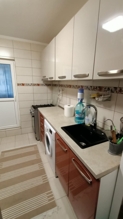 Apartament 2 camere-Decomandat-Crangasi-Etaj 1/4