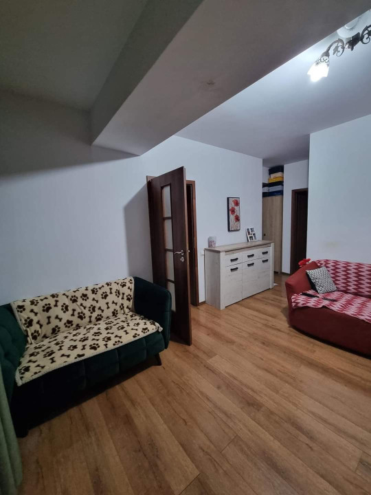 Apartament 3 camere decomandat parter inalt Prelungirea Ghencea