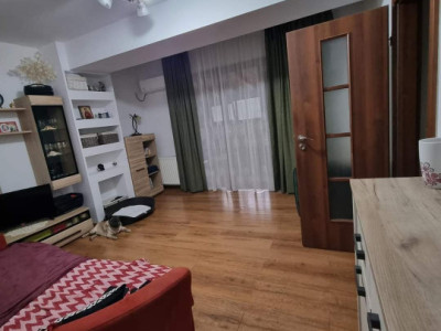 Apartament 3 camere decomandat parter inalt Prelungirea Ghencea