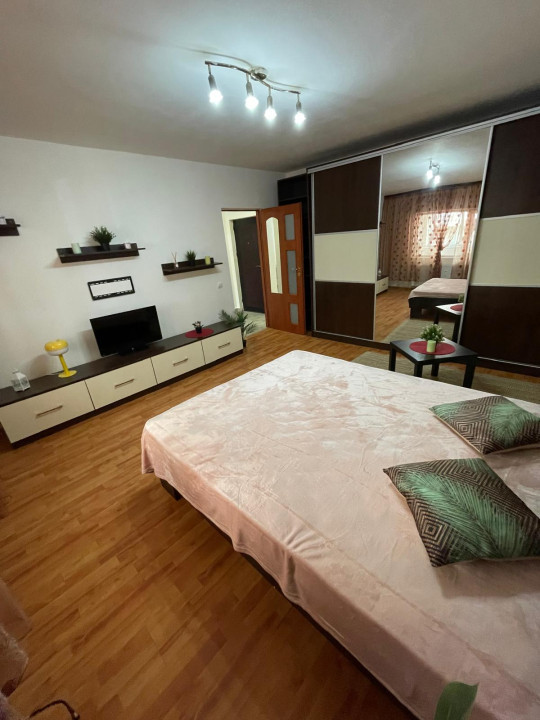 Garsoniera-DE-INCHIRIAT-PRETABIL-SPATIU-COMERCIAL-BRANCOVEANU