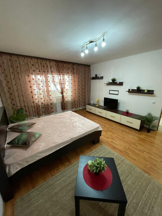 Garsoniera-DE-INCHIRIAT-PRETABIL-SPATIU-COMERCIAL-BRANCOVEANU