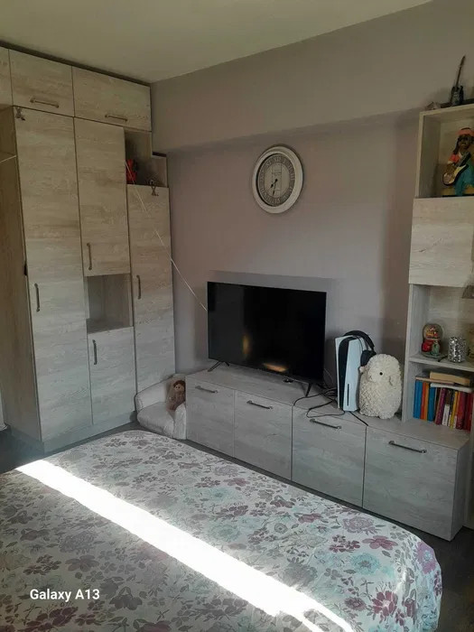 APARTAMENT 4 CAMERE-RAHOVA-PETRE ISPIRESCU-BLOC REABILITAT-2 BAI