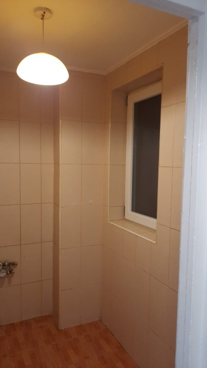 Apartament 2 camere-decomandat-zona Colentina