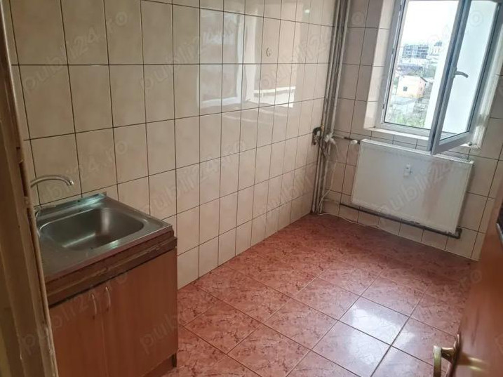 Apartament 3 camere-decomandat -zona Panduri