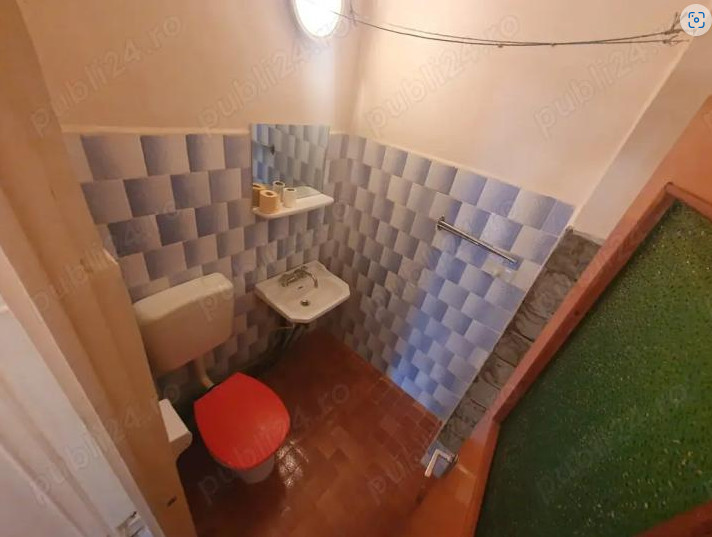 Apartament 3 camere-decomandat -zona Panduri