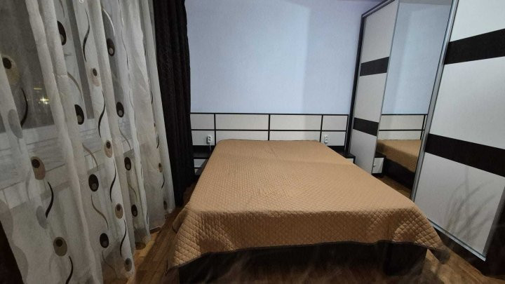 Apartament 3 camere 13 Septembrie