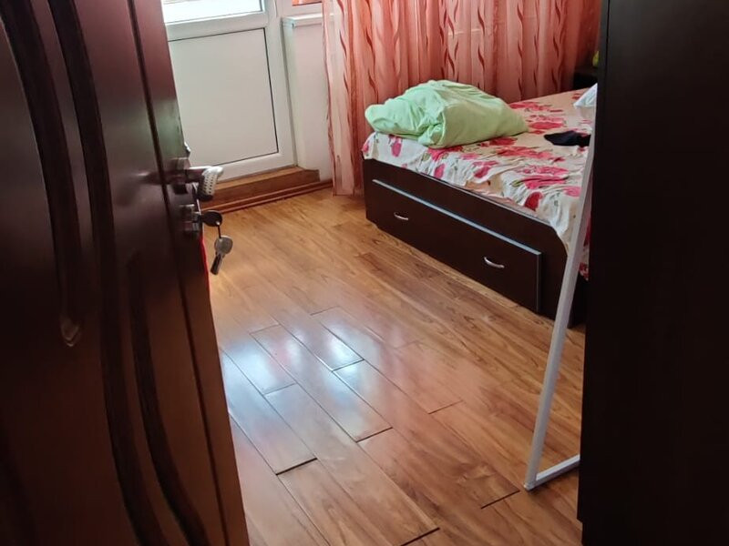 Apartament 3 camere-zona Uverturii/ Lujerului