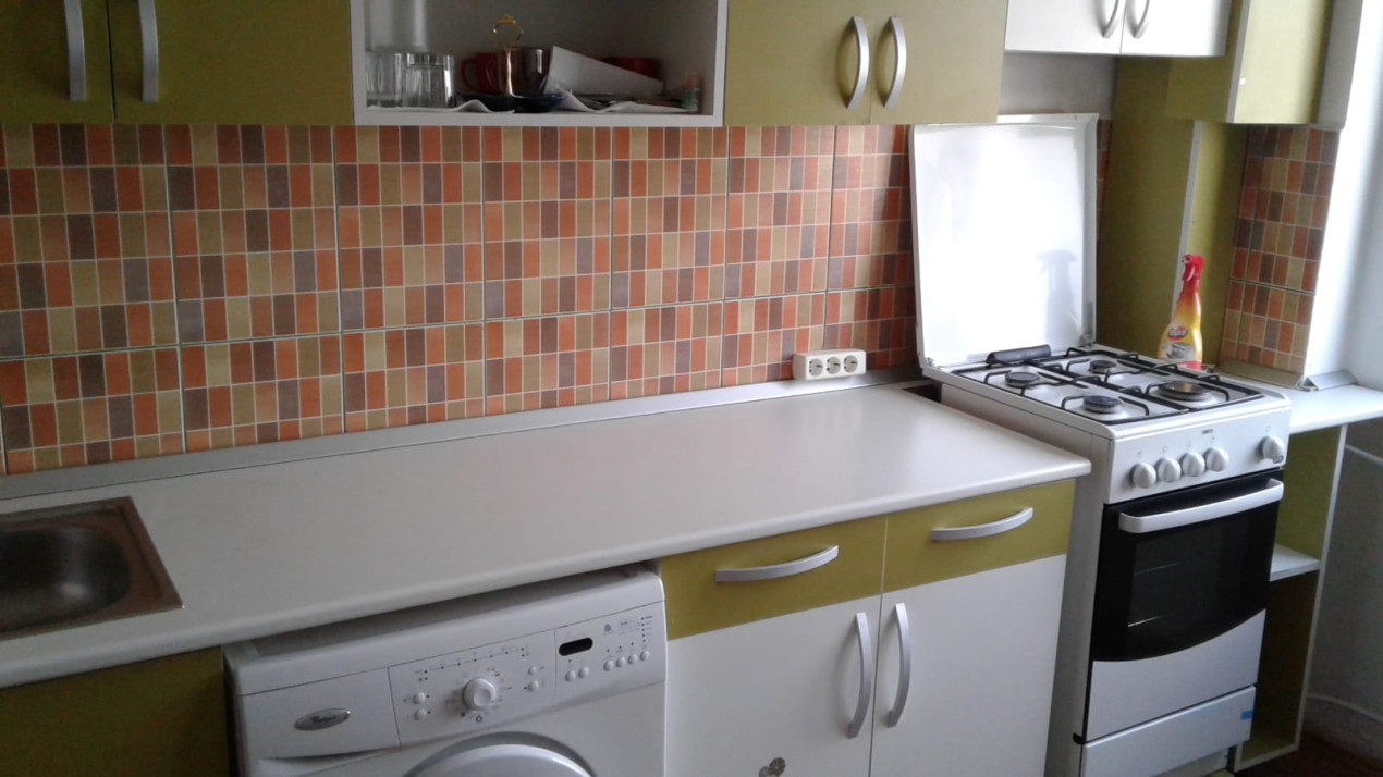 Apartament 3 camere decomandat - Parcul Morarilor 